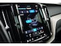 Volvo XC60 2.0 T6 Plug-in hybrid AWD Inscription | Long Range | Trekhaak | PDC V+A 360 camera | Panoramadak | Stoel + Stuurverwaring |