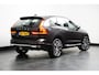 Volvo XC60 2.0 T6 Plug-in hybrid AWD Inscription | Long Range | Trekhaak | PDC V+A 360 camera | Panoramadak | Stoel + Stuurverwaring |