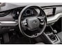 Skoda Octavia Combi 1.0 TSI 110pk Business Edition Camera/ Virtual cockpit/ Stoel-stuurverwarming/ Elektr. achterklep/ Carplay/ Navigatie