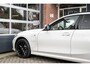 BMW 3-Serie 330e xDrive M Sport LCI | Facelift | Shadow | Trekhaak | Widescreen | Hifi | Camera | 18' inch |