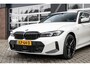BMW 3-Serie 330e xDrive M Sport LCI | Facelift | Shadow | Trekhaak | Widescreen | Hifi | Camera | 18' inch |