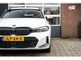 BMW 3-Serie 330e xDrive M Sport LCI | Facelift | Shadow | Trekhaak | Widescreen | Hifi | Camera | 18' inch |