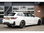 BMW 3-Serie 330e xDrive M Sport LCI | Facelift | Shadow | Trekhaak | Widescreen | Hifi | Camera | 18' inch |