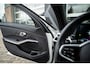 BMW 3-Serie 330e xDrive M Sport LCI | Facelift | Shadow | Trekhaak | Widescreen | Hifi | Camera | 18' inch |