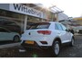 Volkswagen T-Roc 1.0 TSI 110pk Style / Navigatie / LM 16 inch / Parkeersensoren / APP Connect / Airco