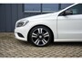Mercedes-Benz A-klasse 180 Ambition * Xenon * Panoramadak * Night Pakket * 18" * Mooie auto