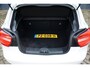 Mercedes-Benz A-klasse 180 Ambition * Xenon * Panoramadak * Night Pakket * 18" * Mooie auto