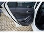 Mercedes-Benz A-klasse 180 Ambition * Xenon * Panoramadak * Night Pakket * 18" * Mooie auto