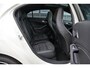 Mercedes-Benz A-klasse 180 Ambition * Xenon * Panoramadak * Night Pakket * 18" * Mooie auto
