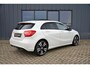 Mercedes-Benz A-klasse 180 Ambition * Xenon * Panoramadak * Night Pakket * 18" * Mooie auto
