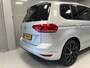 Volkswagen Touran Comfortline Business 1.0TSi | 7-Persoons | 18" lichtmetalen velgen | Climate control |