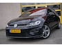 Volkswagen Golf 1.5 TSI 150PK! 5drs 2X R-Line BJ2019 Lmv 17" | Led | Pdc | Navi | Dynamische knipperlichten | Sideskirts | Verwarmd voorruit | Achteruitrijcamera | App-Connect | Virtual cockpit | Climate control | Cruise control | Sportstoelen | Zwarte hemel