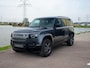 Land Rover Defender 110 2.0 P300e 110 X-Dynamic l 6 Persoons l Schuif- /kantel Pano  l Adapt. Cruise l Black Pack l 360 Camera