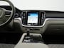 Volvo V60 T6 Twin Engine AWD Momentum Pro Plug In Hybrid 340pk Dealer O.H PHEV | Panodak | Camera | Apple Carplay | Sportstoelen Verwarmd | Virtual | Cruise Control | Blis | Navigatie | DAB |
