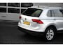 Volkswagen Tiguan 1.5 TSI Elegance | Trekhaak | Apple Carplay |