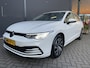 Volkswagen Golf Variant 2.0 TDI Life Business Full options met o.a. Climate control - Cruise control adaptive - Bluetooth/Apple carplay/Android auto - Navigatie full map - Stoelverwarming en Elektrisch verstelbaar met massage functie - P