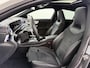 Mercedes-Benz CLA Shooting Brake 180 AMG Line | Panorama - Schuifdak | Sfeerverlichting | Distronic Cruise Control | DAB+ Radio | Achteruitrij Camera