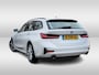 BMW 3-Serie Touring 320i Business Edition 1e-Eig. & Dealer-Onderh. BOVAG-Garantie. NL-Auto.