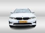 BMW 3-Serie Touring 320i Business Edition 1e-Eig. & Dealer-Onderh. BOVAG-Garantie. NL-Auto.
