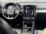 Volvo XC40 Plug-in Hybrid T4 Inscription Expression | Adaptive cruise control | Lederen bekleding | Harman Kardon audio | Stoel- en stuurwielverwarming | Achteruitrijcamera | Voorruitverwarming | Parkeersensoren voor + achter |