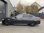 BMW 5-Serie 530d High Executive M-Sport | Panoramadak | Head-Up Display | Bowers & Wilkins | 19 Inch Lichtmetalen Velgen |
