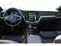 Volvo S60 2.0 Recharge T8 AWD Ultimate Dark | Nappa Leder met Open Grid textiel | Trekhaak | AWD | Premium Audio by Harman Kardon | Headup Display | Verwarmbare voorstoelen | Driver Awareness | Driver Assistance | Panoramadak | Verwarmbaar stuurwiel | Adaptieve cruise control met Pilot Assist | Blis | Google Maps | Google Assistant | Apple Carplay | Keyless | Verwarmbare achterbank | Visual Park Assist | 19 Inch | Trekhaak | Alarmklasse 3