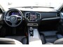 Volvo XC90 T8 Automaat Plug-in hybrid AWD Ultra Dark Nappa Leder met ventilatie Charcoal | Headup Display | Trekhaak | Luchtvering | Bowers & Wilkins | Stoelmassage | Stoelventilatie | Getinte ramen achter | Elektrisch verstelbare voorstoelen met geheugen | 20 Inch | All Seasonbanden | 6,4KW Boordlader | One Pedal Drive | Gelaagde zijruiten | Visual Park Assist |  Full Led | Panoramadak | Draadloos opladen telefoon