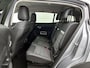 Citroën C5 Aircross SUV Plus 1.6 Plug-in Hybrid 225pk Automaat | Navigatie | Achteruitrijcamera | Climate Control | Adaptieve Cruise Control | Parkeersensoren v+a | Keyless | Comfortstoelen Leder/Stof | Led koplampen | Armsteun | Apple Carplay / Android Auto | Dodehoeksensor | DAB+ radio | Donker getint glas | 18" lichtmetalen velgen |