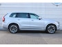 Volvo XC90 T8 Automaat Plug-in hybrid AWD Ultra Bright | Trekhaak | Luchtvering | Panoramadak | Verwarmbare voorstoelen en achterbank | Premium audio by Harman Kardon | Head-up display | Elektrisch verstelbare voorstoelen met geheugen
