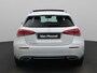 Mercedes-Benz A-klasse 250 e Business Solution Luxury Limited | 218 PK | Schuifdak | Sfeerverlichting | Navigaite | Climate Control | Lichtmetalen Velgen | Stoelverwarming |