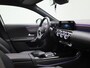 Mercedes-Benz A-klasse 250 e Business Solution Luxury Limited | 218 PK | Schuifdak | Sfeerverlichting | Navigaite | Climate Control | Lichtmetalen Velgen | Stoelverwarming |