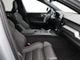 Volvo XC60 2.0 T6 Plug-in hybrid AWD Plus Black Edition / Panoramadak elektrisch / Sportstoelen elektrisch / Lederen bekleding / Stoelverwarming voor + achter / Harman Kardon Audio / Stuurverwarming / Google services