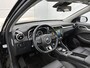 MG ZS EV Luxury 45 kWh | WLTP 263 KM | Panorama /Schuif-Kantel dak | LMV | Cam | Navigatie | DAB | Stoel Verwarming | ACC | 1e Eigenaar |
