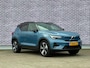 Volvo XC40 Recharge Plus 70 kWh | Adaptieve Cruise Control | Trekhaak | Stoel en Stuurverwarming | Warmtepomp | BLIS | All-Season Banden |