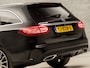 Mercedes-Benz C-klasse Estate 400 4MATIC AMG Automaat (PANORAMADAK, DEALER ONDERHOUDEN, LUCHTVERING, SFEERVERLICHTING, CAMERA, LEDER DASHBOARD, ADAPTIVE CRUISE, STOELKOELING EN VERWARMING, BURMESTER AUDIO, NIEUWSTAAT)