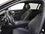 Mercedes-Benz E-klasse Estate 200 d AMG Line Premium Plus /Panoramadak /Burmester /360 Camera /Elek Trekhaak /Distronic Plus