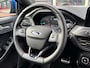 Ford Focus 1.5 ST-Line / Automaat / Panoramadak / LED / Camera / Stuur, stoel en voorruit verwarming /