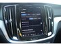 Volvo V60 T6 350PK Plug-in hybrid AWD Essential Bright | Adaptive Cruise & Pilot Assist | Moritz Lederen Comfortstoelen | 18" Velgen | Stoelverwarming voor & achter | Stuurverwarming | Parkeercamera | Google Services |