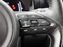 Toyota Yaris 1.5 Hybrid Dynamic + Comfort Pack | Stoel en Stuur verwarming | Blindspot | QR Lader | Apple Carplay / Android Auto |