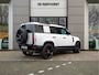 Land Rover Defender 110 P400e 110 | Black Pack | Luchtvering | 22'' Gloss Black | Stuurwielverwarming | Rode Remklauwen