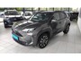 Toyota Yaris Cross 1.5 Style | Apple/Android | Panodak | Stoelverw | LED | HUD |