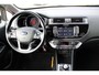 Kia Rio 1.2 CVVT ExecutiveLine | Navigatie | Camera | Stoel/Stuurverwarming | Climate Control | Cruise Control | PDC A | LMV 16 Inch