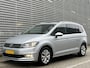 Volkswagen Touran 1.4 TSI Highline / Navigatie / Camera / Parkeersensoren V+A / Zwenkbare trekhaak / Climate controle /