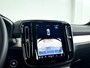 Volvo XC40 B4 Plus Dark | Parkeercamera | Stoel- en Stuurverwarming | Harman Kardon | Trekhaak
