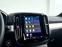 Volvo XC40 B4 Plus Dark | Parkeercamera | Stoel- en Stuurverwarming | Harman Kardon | Trekhaak