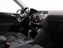 Volkswagen Tiguan 1.5 TSI 150 pk DSG Elegance Face lift | Achteruitrijcamera | Stuur-/stoelverwarming | Navigatie | Adaptive Cruise