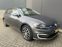 Volkswagen E-Golf E-DITION Automaat / Climate control - Cruise control adaptive - Park. sensoren V+A - Navigatie full map - MF Lederen stuurwiel - Ramen en Spiegels Elektrisch - V-stoelen verwarmbaar - Bluetooth