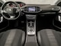 Peugeot 308 SW 1.2 PureTech Premium Sport Automaat (PANORAMADAK, APPLE CARPLAY, GROOT NAVI, 360 CAMERA, SPORTSTOELEN, TREKHAAK, ADAPTIVE CRUISE, GETINT GLAS, NIEUWE APK, NIEUWSTAAT)