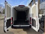 Ford E-Transit 350 L2H2 68 kWh Navi,Camera --ZONDER DEUKEN OF KRASSEN !!--