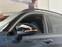 Lynk & Co 01 1.5 MY 2023 ZWARTE HEMEL GREY LINE PREMIUM LEDEREN BEKLEDING 100 STUKS OP VOORRAAD ! VOL OPTIES ! 360 CAMERA ADAPTIVE CRUISE CONTROL PANORAMA SCHUIF/KANTELDAK APPLE CARPLAY/ANDROID RIJSTROOKSENSOREN ZEER MOOI !!